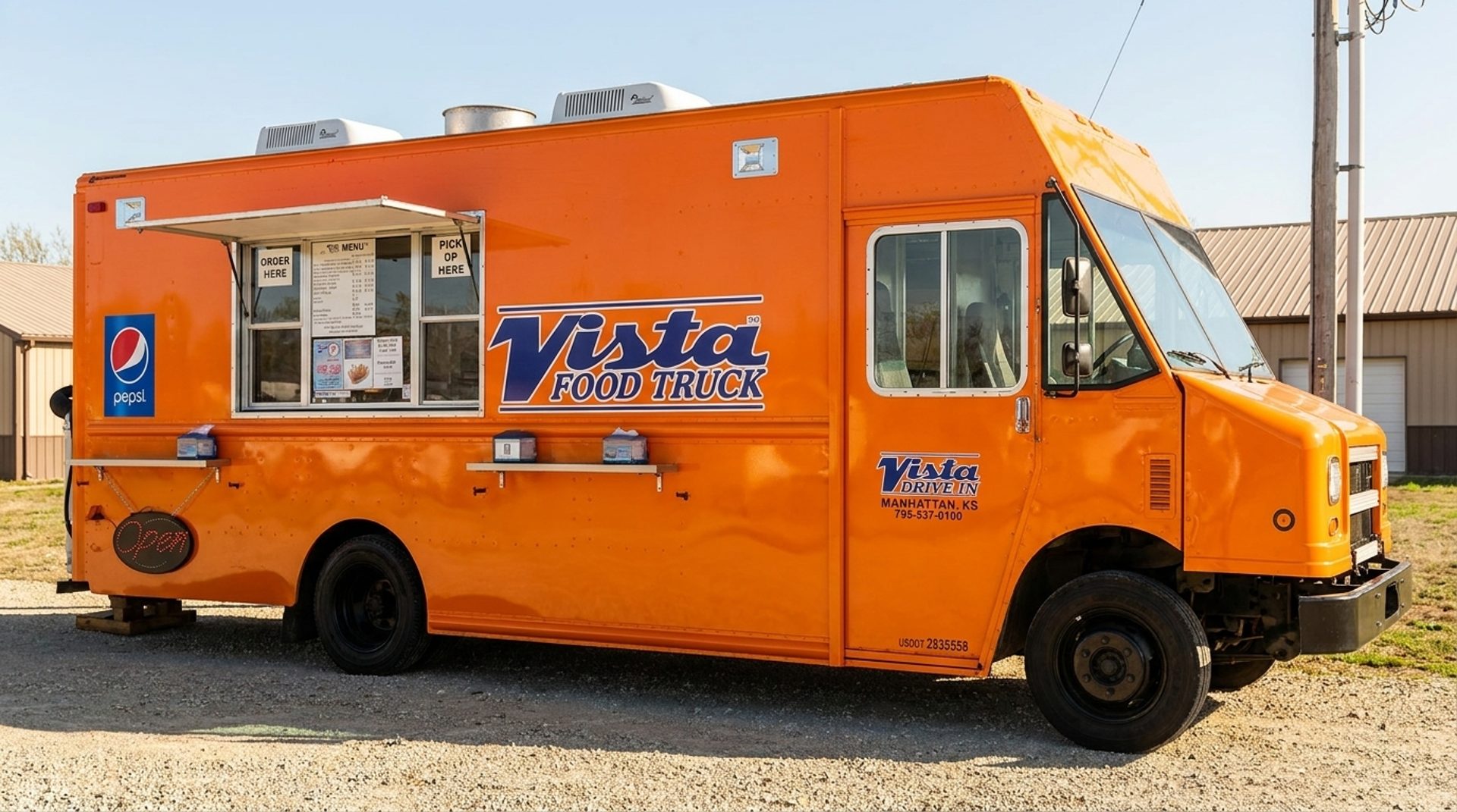 World-Famous Vistaburgers on Wheels
